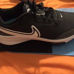 FOR  GOLFERS BRAND NEW SNEAKERS 11.5 Size