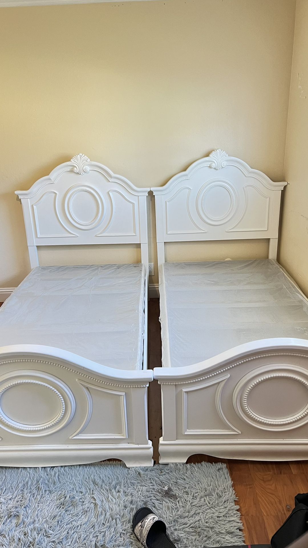 TWO SETS OF TWIN SIZE BED FRAME AND ONE WHITE NIGHTSTAND plus one free mattress