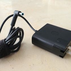 UpBright 90W Smart AC Adapter Compatible with HP G6H43AA 1HU30AA TPN-LA09 922795-001 Pavilion Split