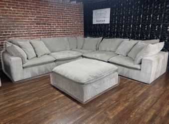 Delivery Available Gray Modular sectional sofa couch retails 2400