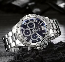 Luxury Business Watch