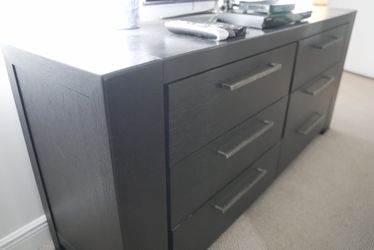 METROPOLITAN HOME Tocara Dark real wood tone dresser and two nightstand set. for Sale in North Miami Beach, FL - OfferUp METROPOLITAN HOME Tocara Dark real wood tone dresser and two nightstand set. for Sale in North Miami Beach, FL - OfferUp