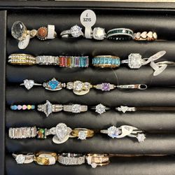 New 2 Gold/Silver Rings Size 7