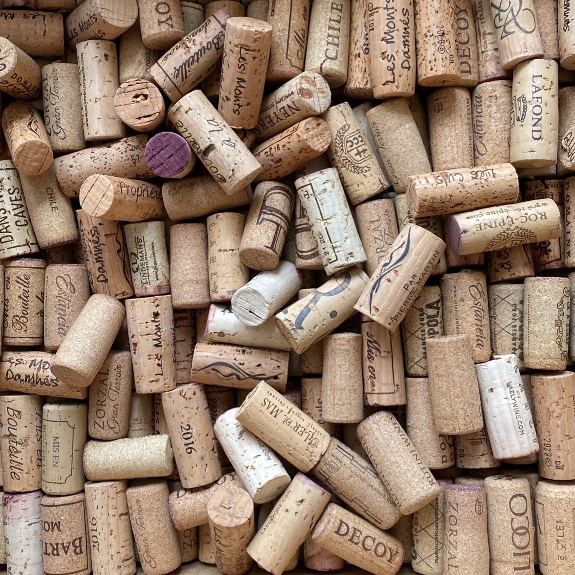 Wine Corks 150 Pieces for Sale in Queens, NY OfferUp