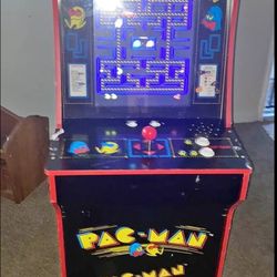Arcade Games Pac Man Game