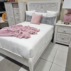 Floor Model - Full Bed, Dressing Chest, & Nightstand