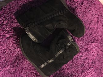 The children’s place size 10 boots