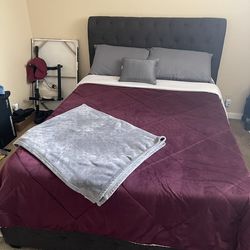 Full Size headboard & sideboard and mattress