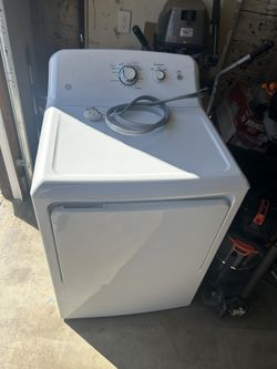 GE 7.2 Cu ft Electric Dryer W/Cord