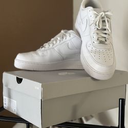 Nike Air Force One-All white
