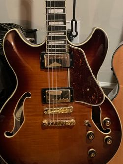 Ibanez Artcore Semi-Hollowbody Guitar