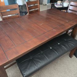 Dining Room Table 