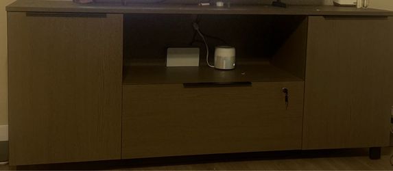Media console