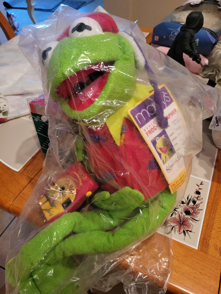 Vintage Macy's Kermit The Frog Plush doll