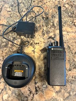 Motorola two way radio with charger