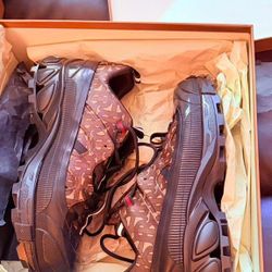Burberry Men’s Sneakers – New – Authentic