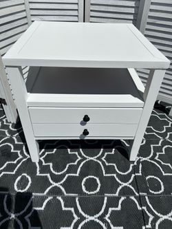 Side Table / End Table