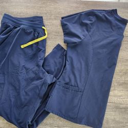 Nursing Scrubs 