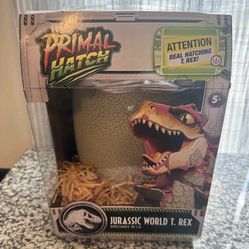 Primal Hatch Dinosaur 