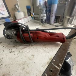 Milwaukee Grinder
