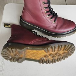 Dr Martins