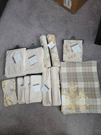 NEW Threshold Tablecloths, Placemats, Napkins