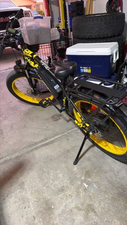 Fat Tire Electric Bike Black and Yellow