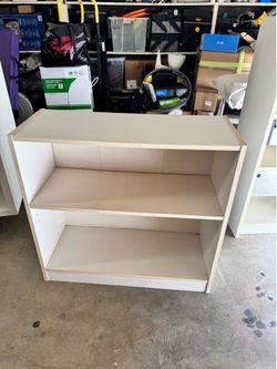 White cube storage unit