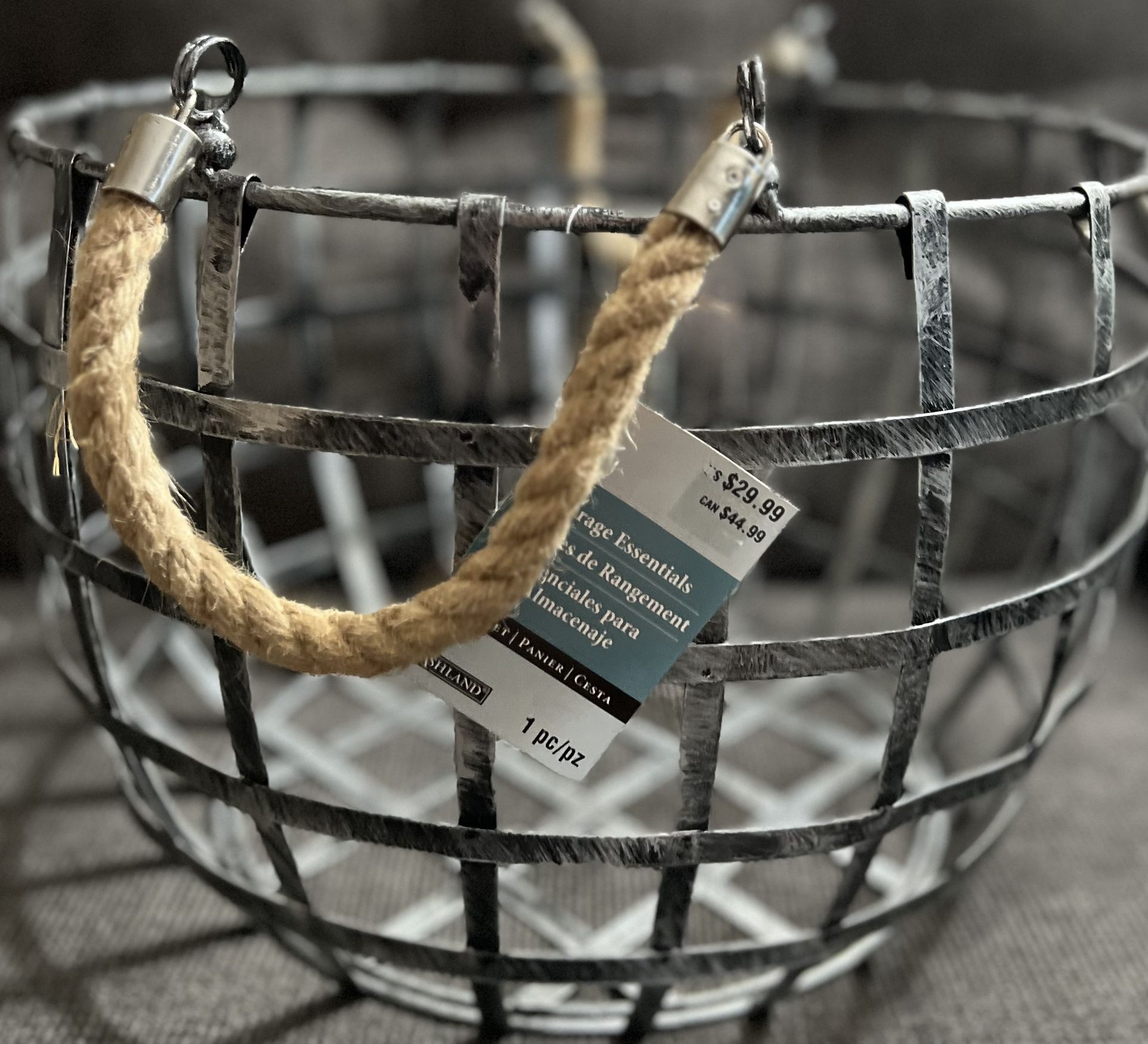 Huge Metal Round Basket 🧺 With Rope Handles 