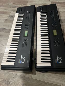 Korg x3
