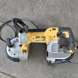 DWM120 Deep Cut Band Saw