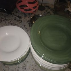 Pottery Barn plates Sausalito 28 16  Dinner Plates 12"  Salad Plates 12 10" discontinued green white Make An Offer