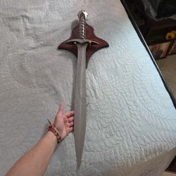 Lord Of The Rings Sword (Sting)