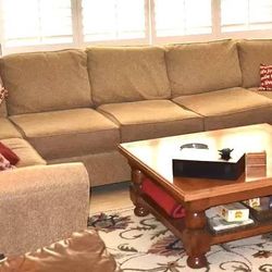 Like New Sectional 