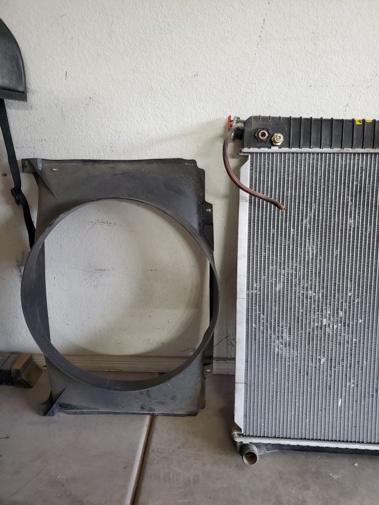 Radiator chevy 454 for Sale in Tempe, AZ - OfferUp