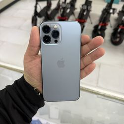 iPhone 13 Pro Max Unlocked 256GB! Finance For $50 Down Payment!!