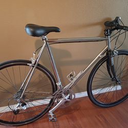 ROAD BIKE ULTEGRA 56 CM