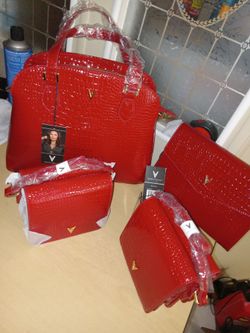 Vanessa Williams purses