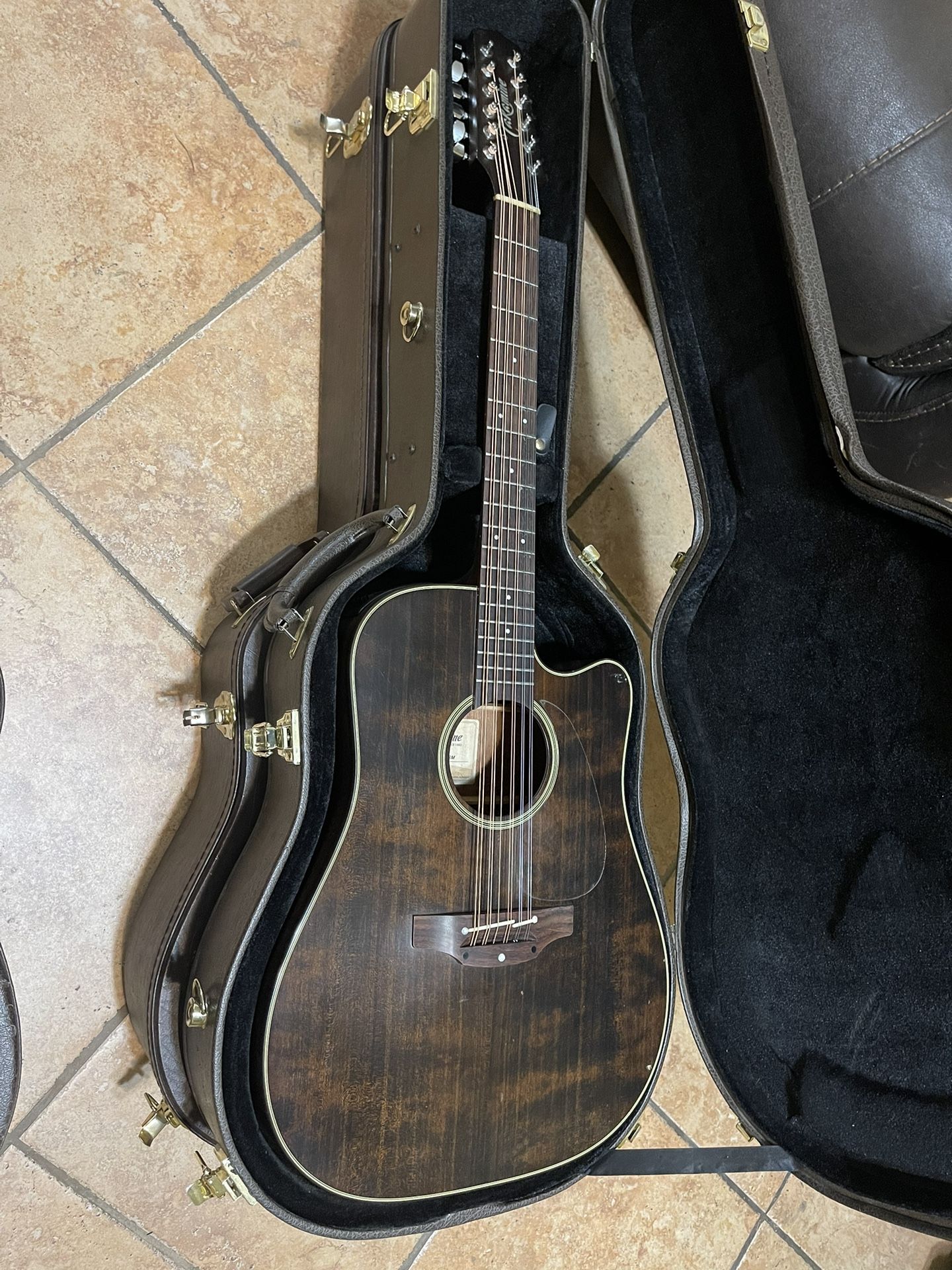 Takamine 12 String P1