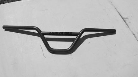 S&M 24” Bar