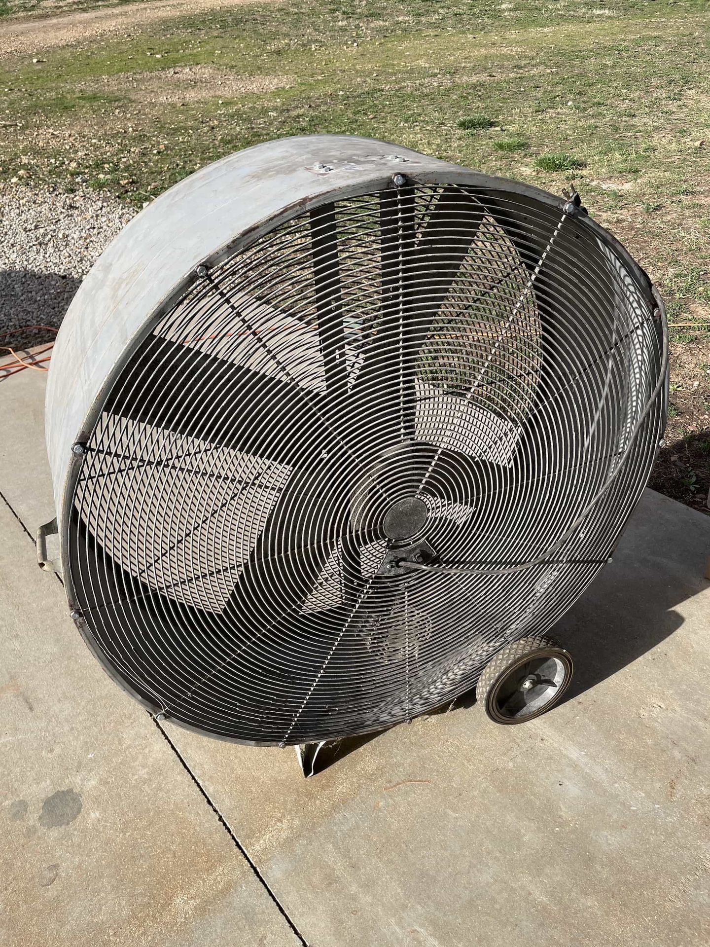 $100 - 4ft (48in) MAXX AIR Industrial / Shop / Garage Fan