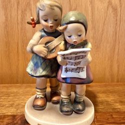 AUTHENTIC Hummel Goebel #336 Close Harmony German Porcelain Figurine 5.5”