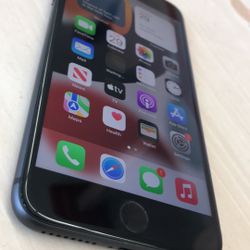 iPhone 8 Plus 64gb Factory Unlocked International 