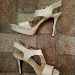 NINE WEST BRAND NEW/SIZE 7.5/ 4IN HIGH