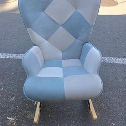Rocking Chair 