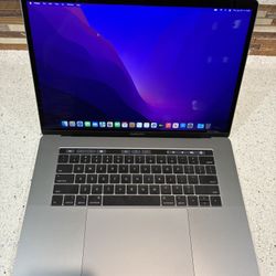 Apple Macbook Pro 15” 2017 