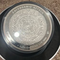 1 Kilo Silver Aztec Calendar Coin