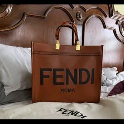 Fendi women's handbang