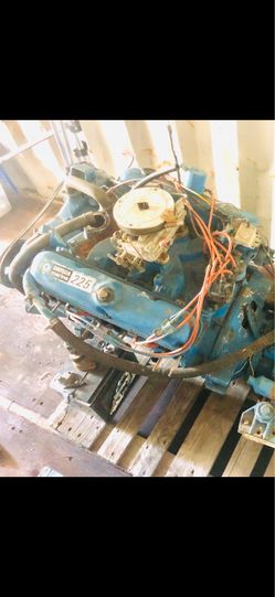 twin Chrysler Marine 225 HP engines