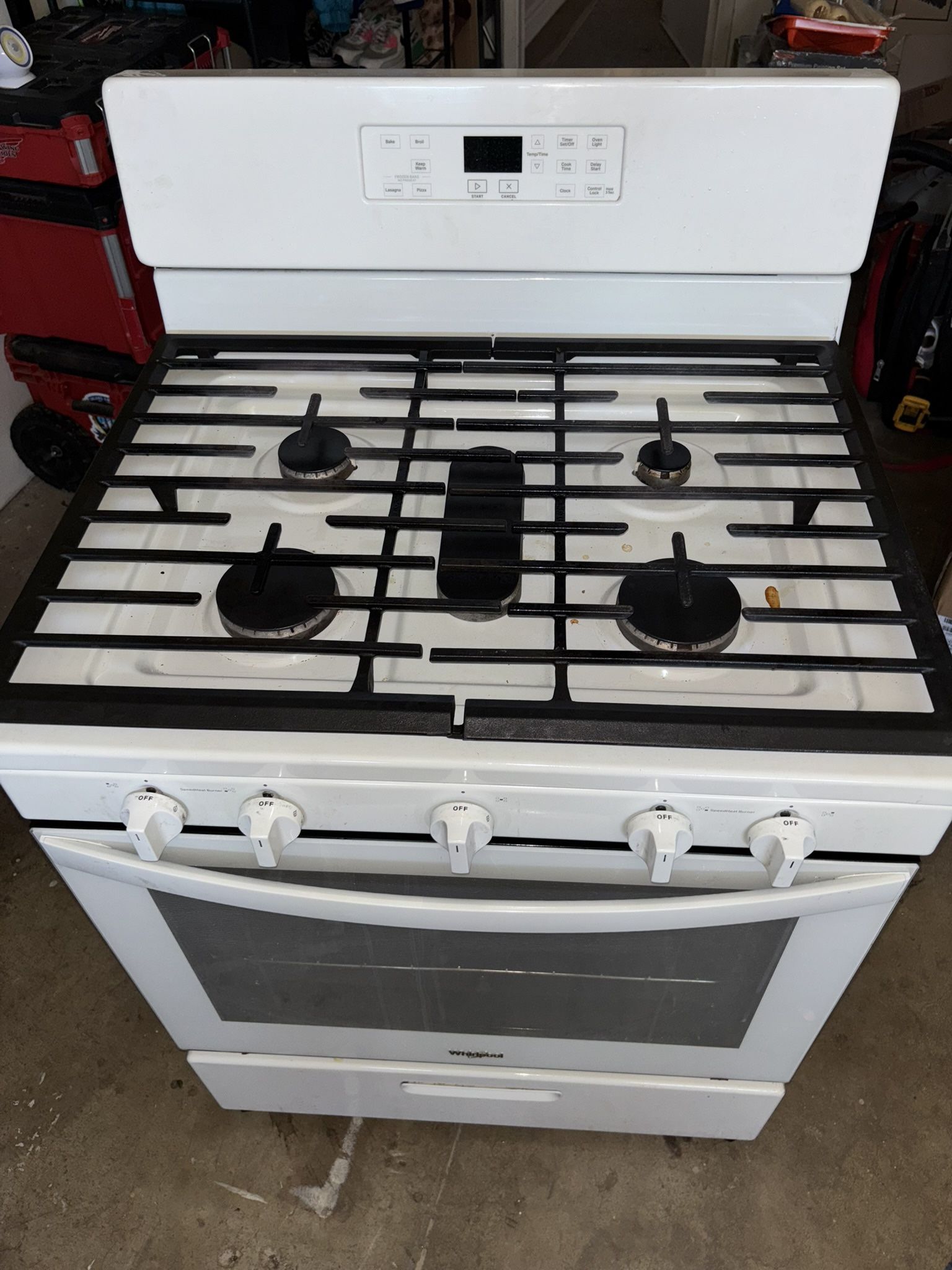 Whirlpool Stove 390$